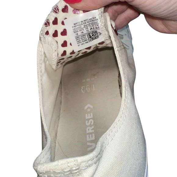 Converse Chuck Taylor All‎ Star Unisex M/12 W/14 Cream Heart Lined Shoes 163283C - Picture 6 of 9